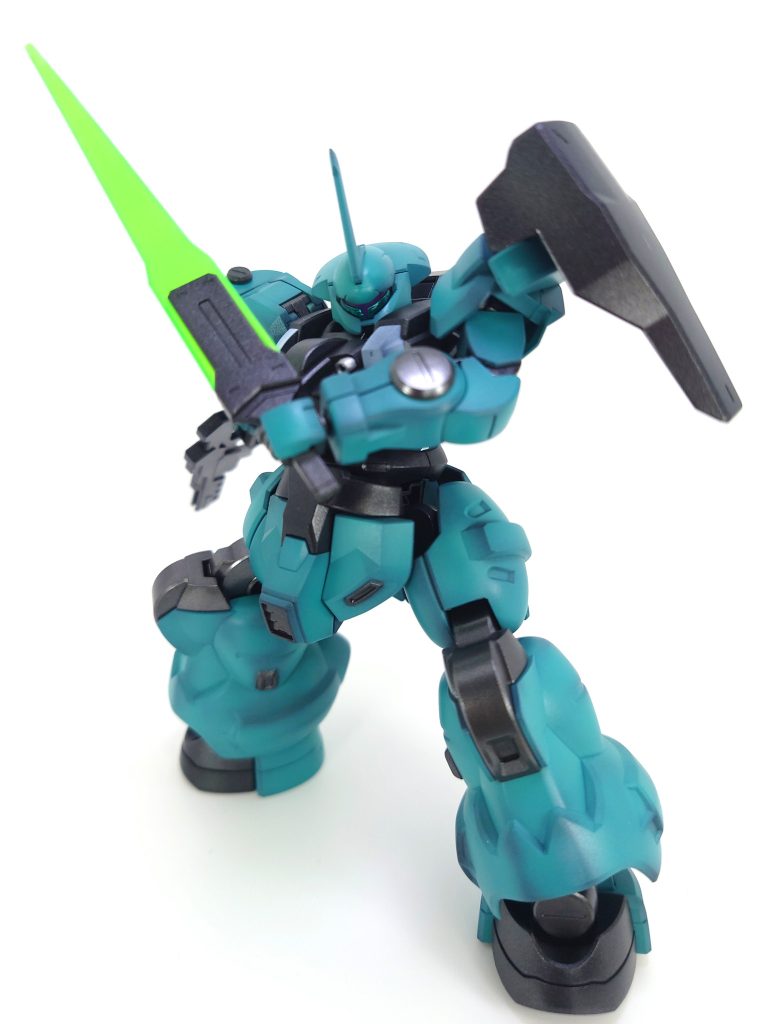 股関節パーツの組み替えで脚部は数ミリほど延長されています😗これくらいのスタイルが丁度よいです✨