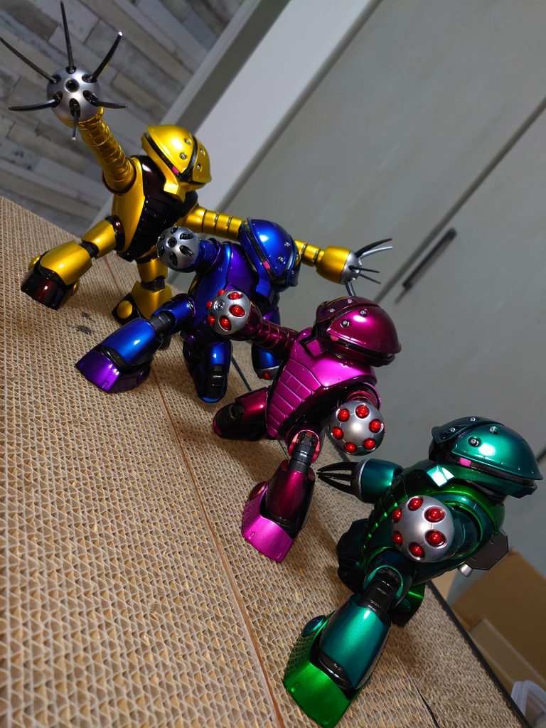 膝立ちもキレイに決まる可動域👍まさにジオン脅威のメカニズム💨