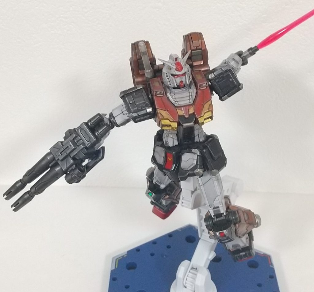 胸部はメタリックオレンジにクリアーレッドで赤みを増して。