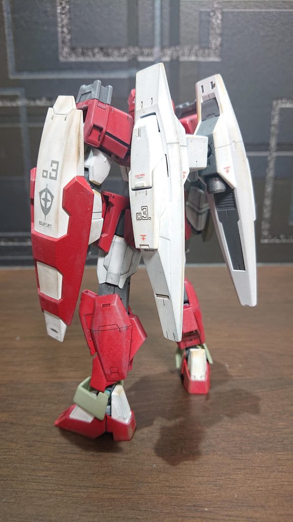 ベースキットはアデル、バックパックはGサイフォス、肩アーマーはシャルドール改のキットを使っています。例によってうまく行かずしくじっている部分も多いのですが、次回に活かしたいですね。(毎回言っている。)