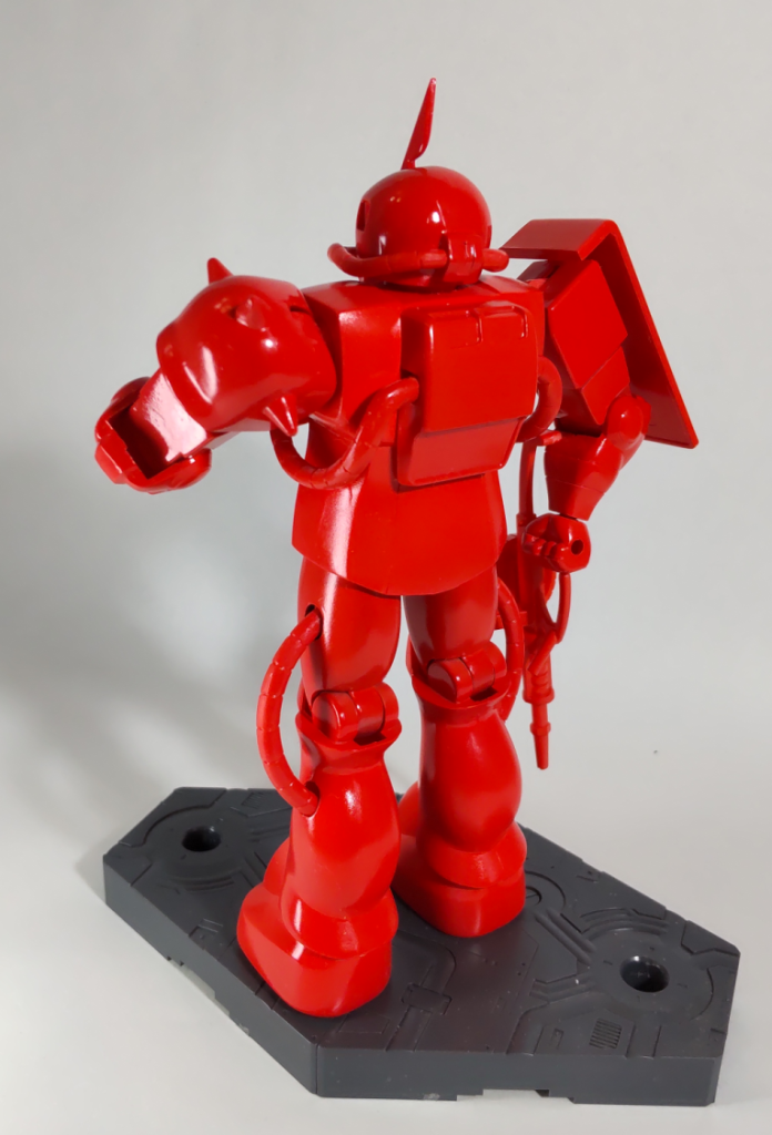 ひじやひざの裏側、どうせ見えないしいいか…と手を抜いた部分にしっかりと段差が。というか昔のキットはほんとうにパーツ同士が合わない!バンダイ製はまだ可愛いほうですけれども。