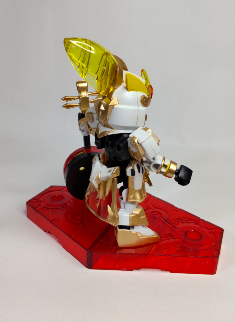 うしろすがた。合わせ目も消してませんね。