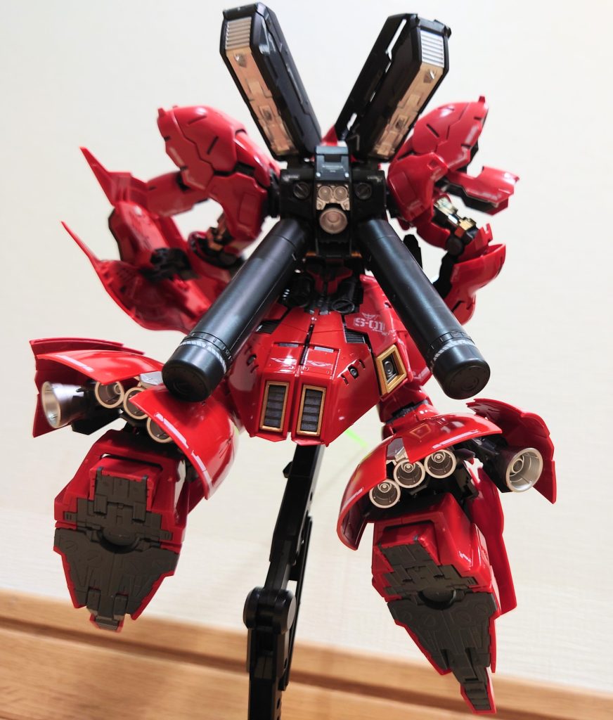 RGサザビー–3枚目/制作者：隠れ蓑