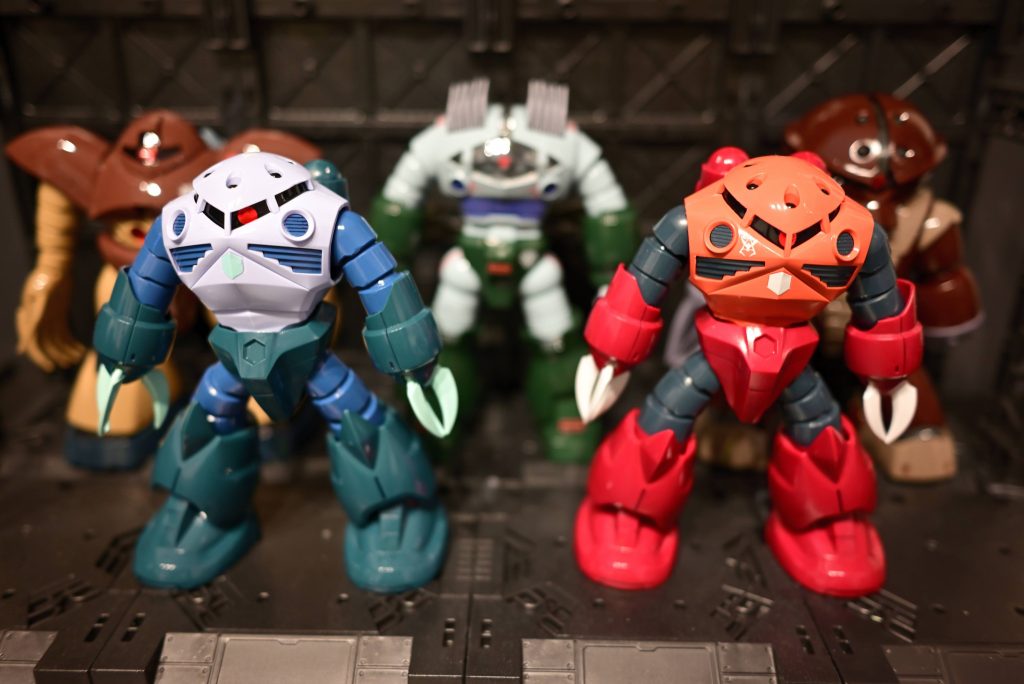 ジオン水泳部新入部員！–2枚目/制作者：koshi