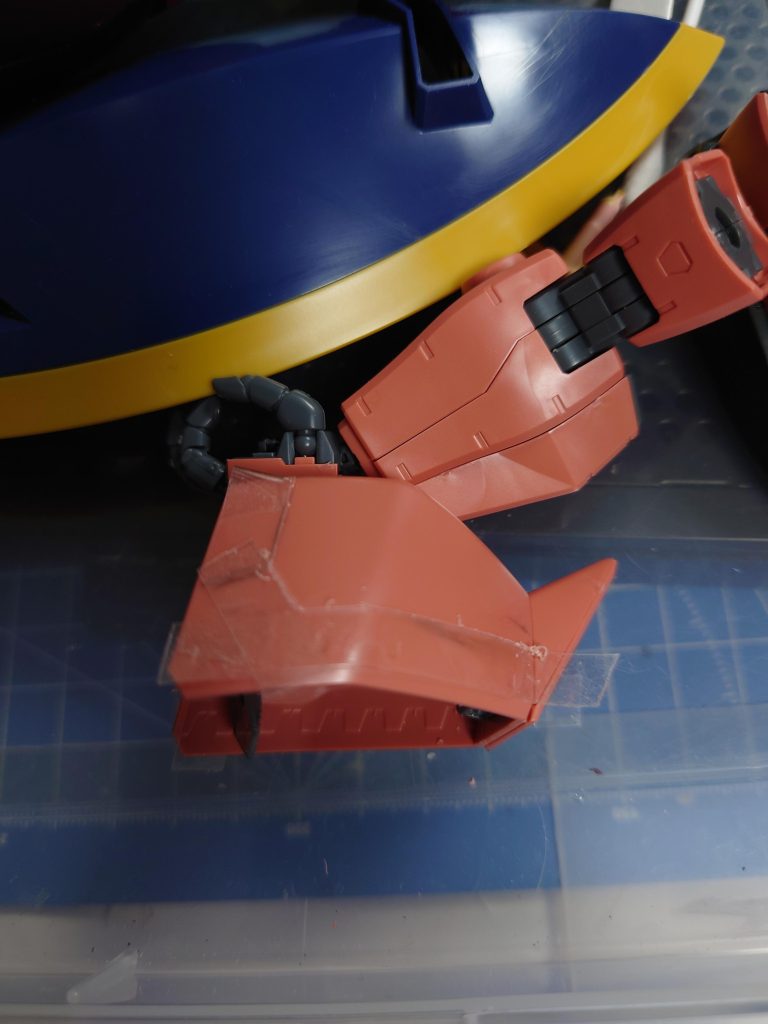 今回苦手なスジボリに少しチャレンジしてみました