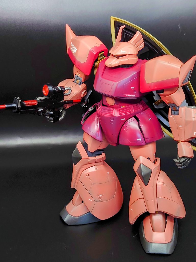 ワンポイントは、肩の塗り分けですね！