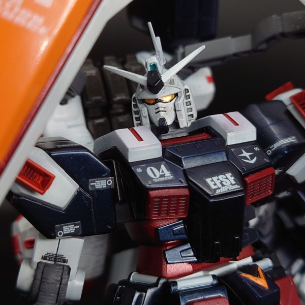 70作目　FA-78 HG1/144 フルアーマー・ガンダム　全塗装サンダーボルトVer.