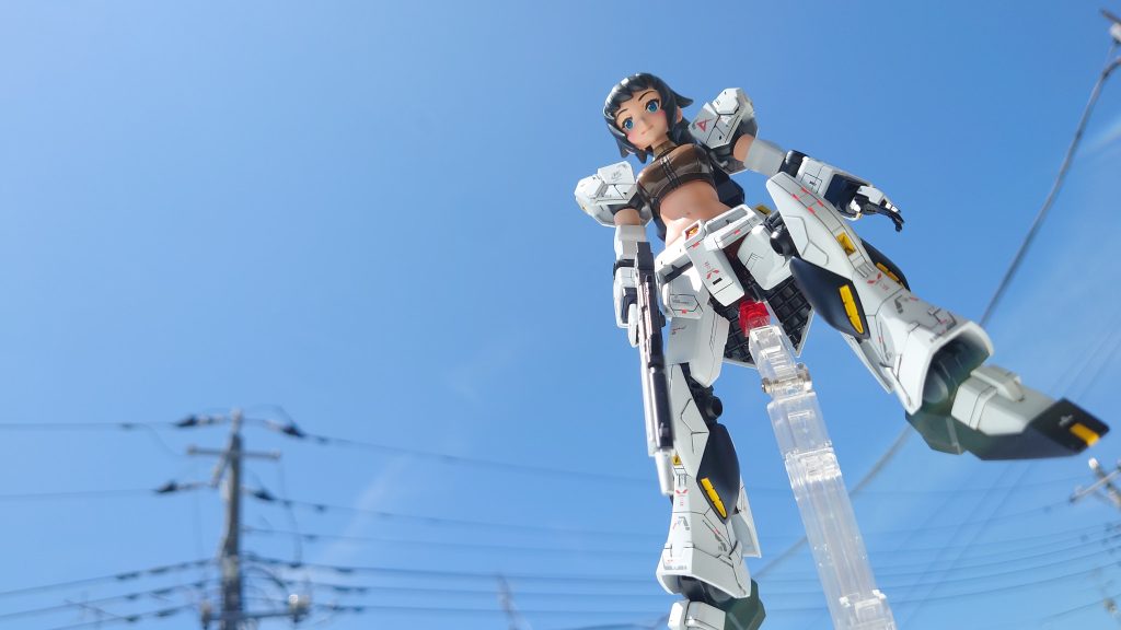 こまんどふみな　青空撮影–6枚目/制作者：ゲットゴール