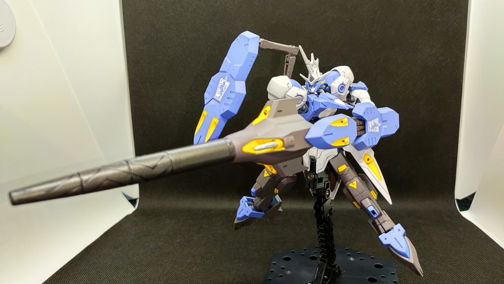 劇中では使われませんでしたが、ダインスレイブ発射。