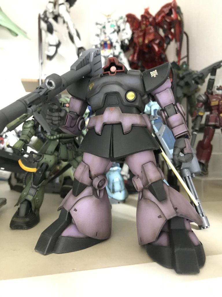 狭すぎるディスプレイスペースで過去投稿作品たちと…