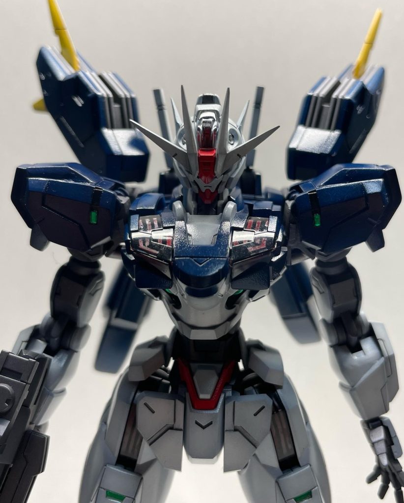 本体の塗装もこだわりました。一応グラデーション塗装なのですがもっと強くても良かったかもしれないです。