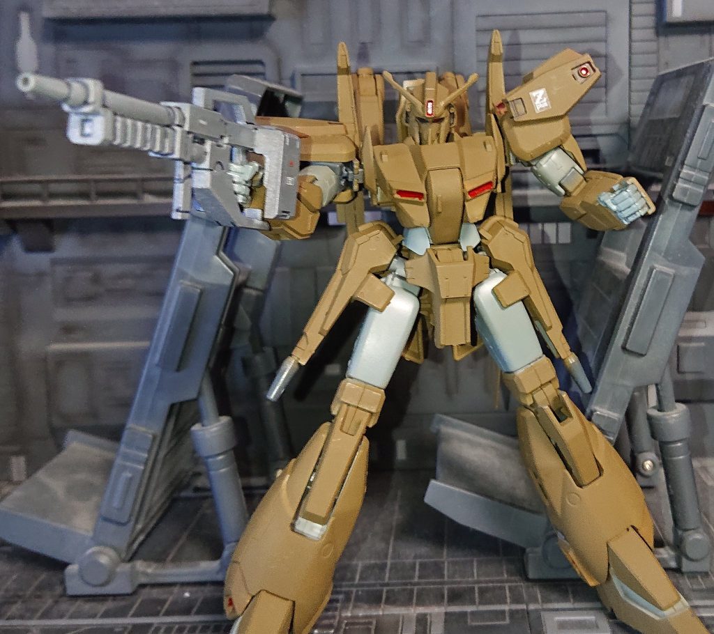 前回のZ+カノンはZ+発売当時のもの（エラー品？）でこちらは最近の再販品ベース 