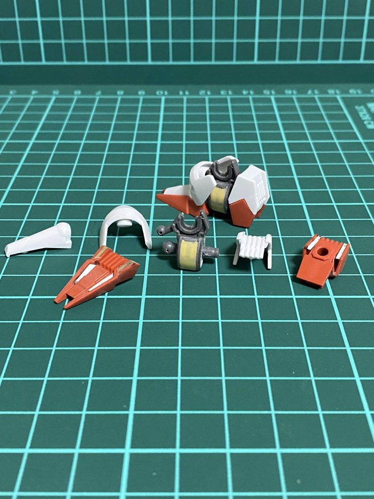 足周りの肉抜き埋め