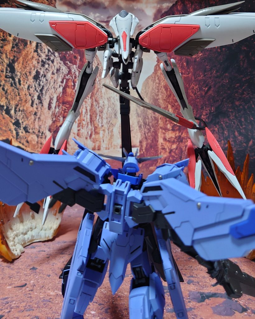 “出たなモビルアーマー!”