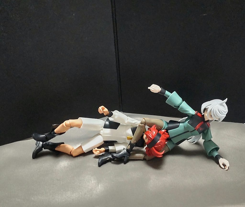 最後は回転しながら地面に叩きつける!K.O.