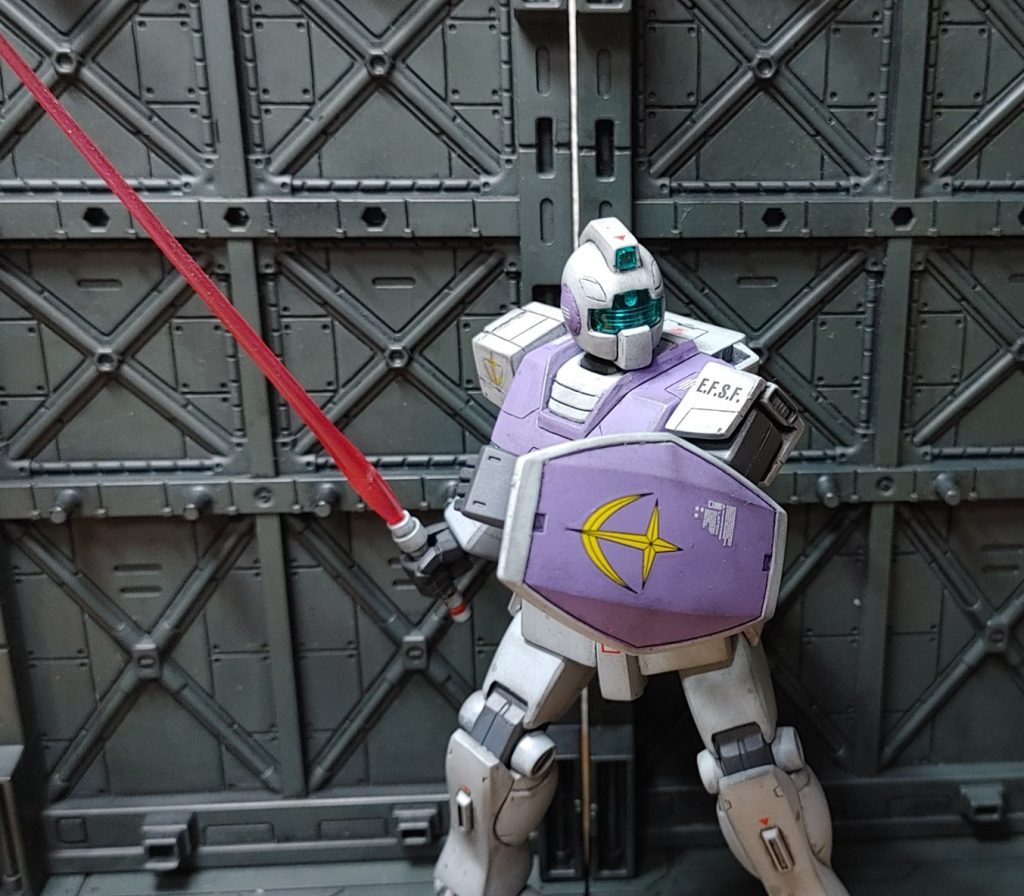 ケロロ軍曹のキットについてた盾を活用。