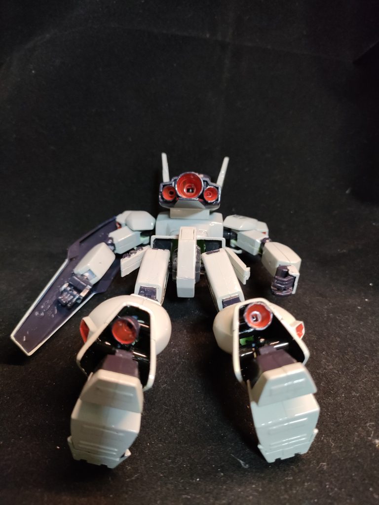 背面一応、目に見える部分は内部までしっかり塗装しています。