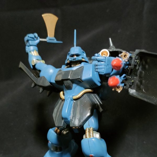 旧キット　ギラ·ドーガ　（レズンシュナイダー）筆塗り全塗装