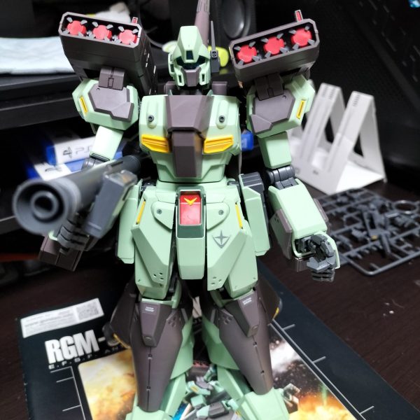 スタークジェガン