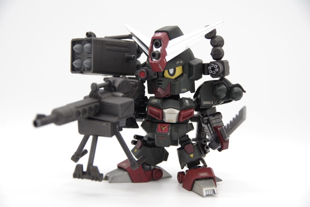 銃火器はミスターメタルカラーのダークアイアンで塗装しました。