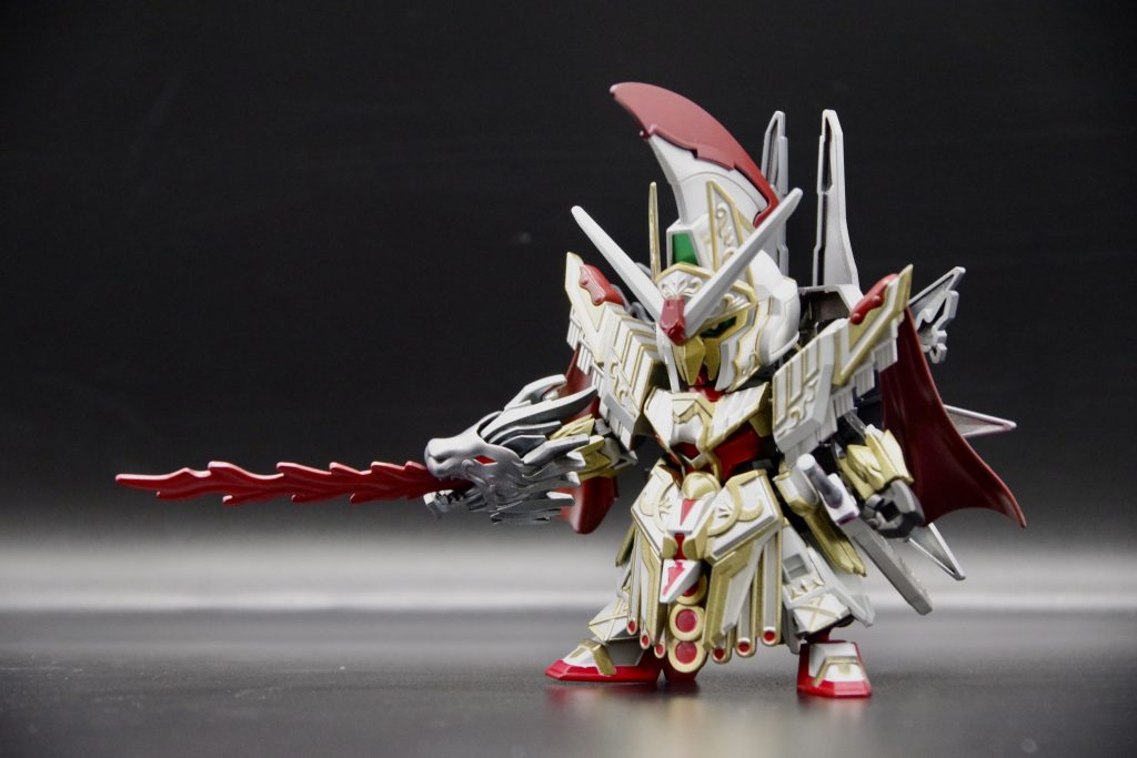 「フィアッマ・フェローチェ・ダモーレ！」トサカとマスクがめっちゃ好み…。関節を仕込む練習のつもりでも作りましたがなかなか成功だと思います。見ていただいてありがとうございました。