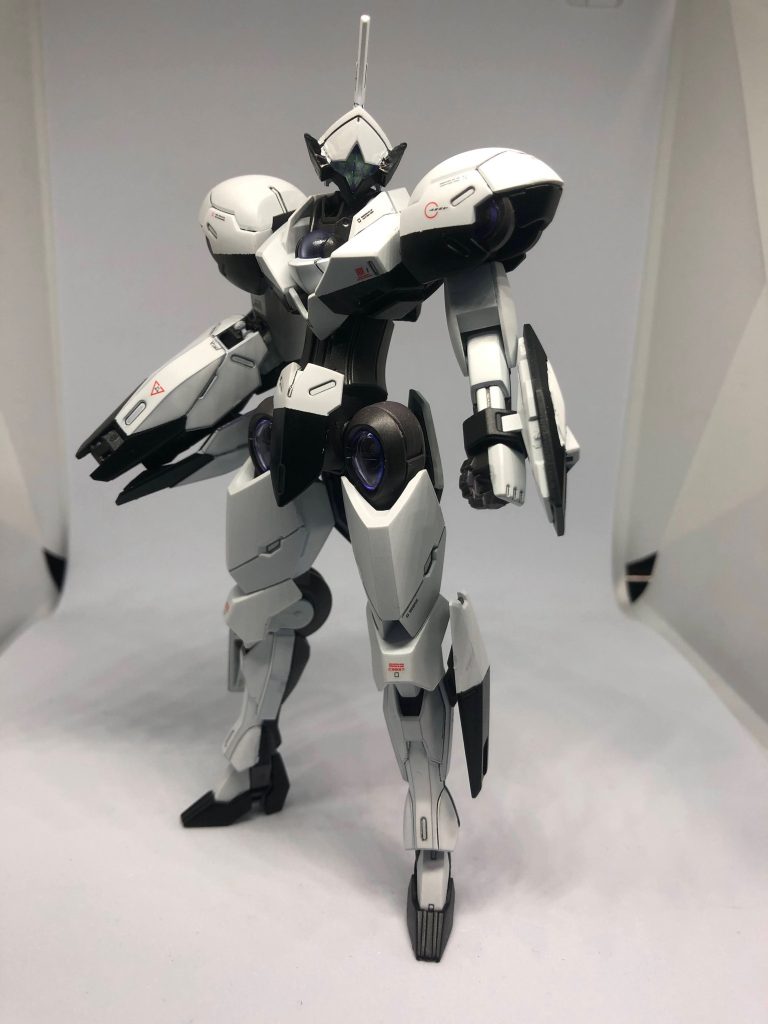 素で立つのが一番カッコよく見えます。