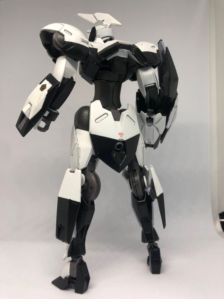 MICHAELIS type 0–3枚目/制作者：L.W