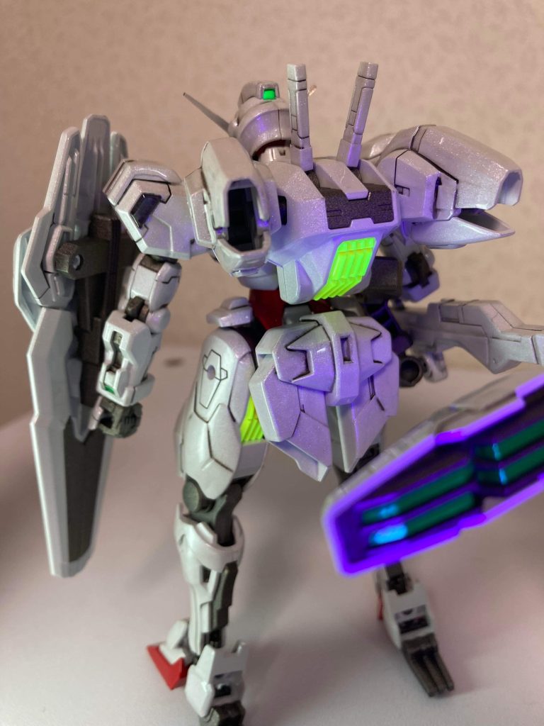 HG ガンダムキャリバーン–3枚目/制作者：丸五ワークス