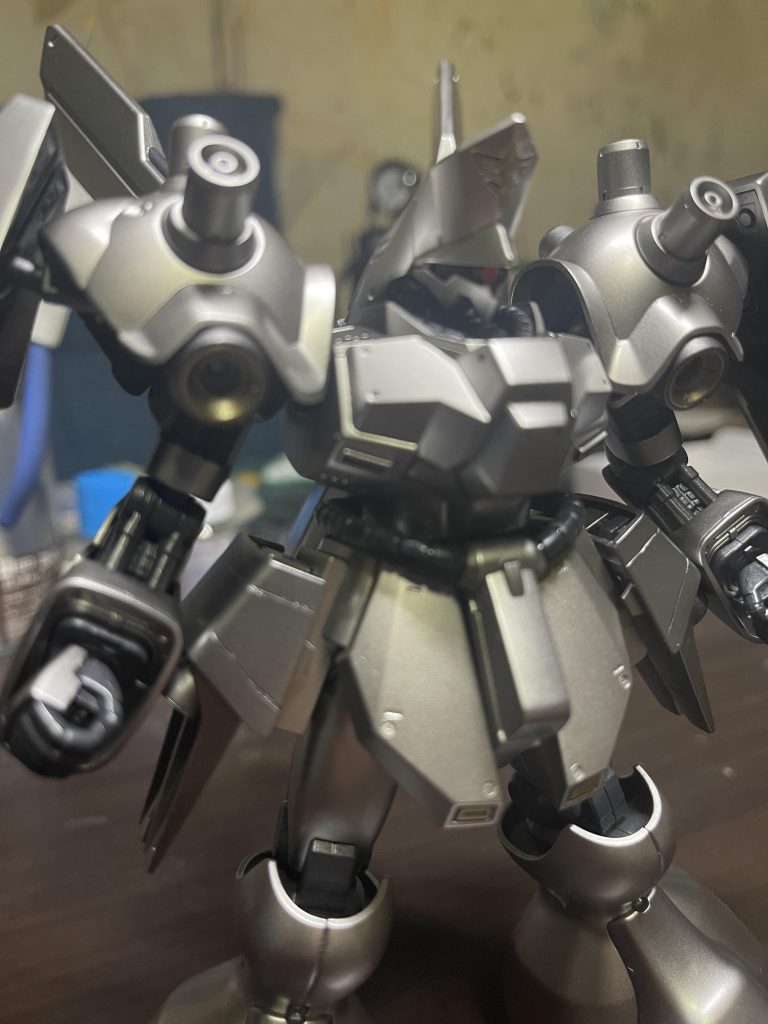 シルバーは3色使いメリハリを付けてみたけど、近くだとあまりわからないですね。