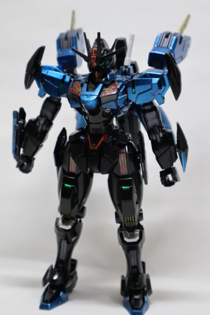 全体像青色の部分は・ミスターカラーのgxラフシルバーの上にクリアブルーをちょちょいとシルバーが結構エアブラシに詰まりました。こんなに難しかったっけ？