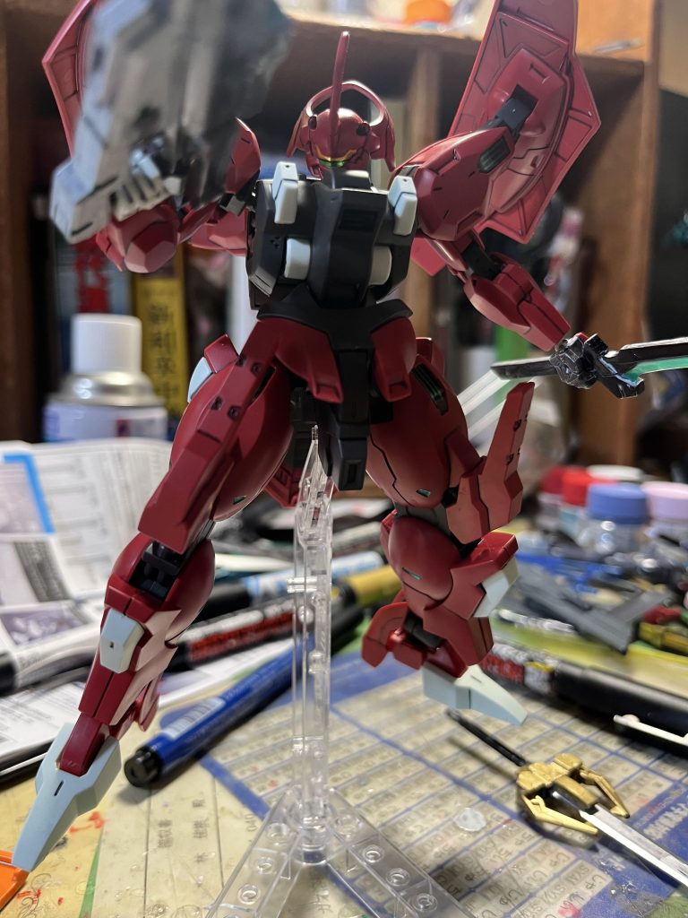 武器を持ち替えて、ライフルとブレイドに、改修型いつ発売かな(。・_・。)ノあとは適当何枚か。