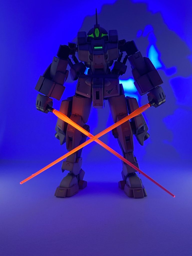 最終的にはビームサーベルで…