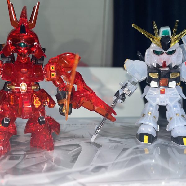 ガンダムベース限定SDνガンダム&サザビー