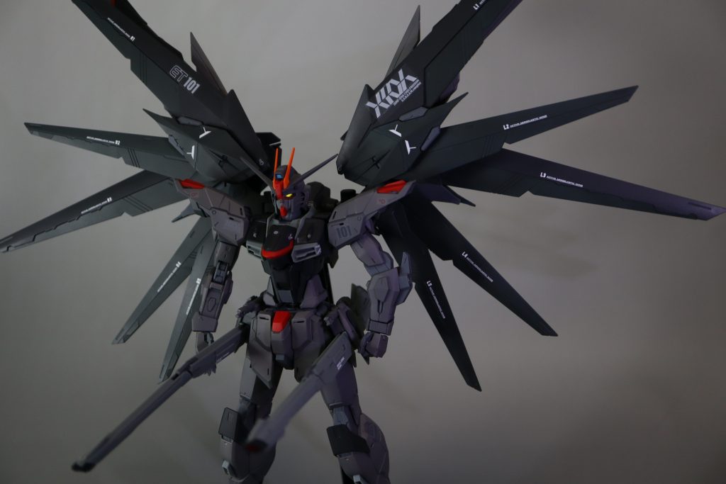 黒いガンダム(フリーダム)–2枚目/制作者：@k_bigwheel_ota