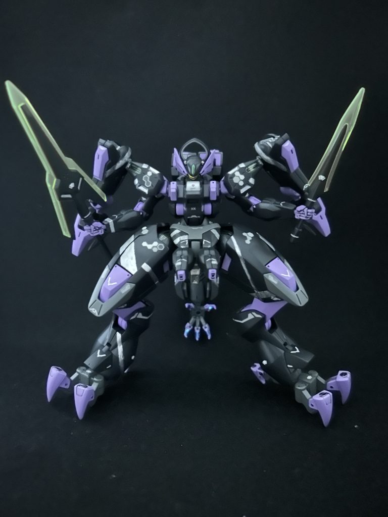 アクションポーズ2今回ほとんどの写真はスマホのナイトモードで撮影しています。最初は偶然そうなったんですが,意外といい感じだなと思ってやってみました。今後もこれで撮るのがかっこいいなと思ったら積極的にやってみようと思います。