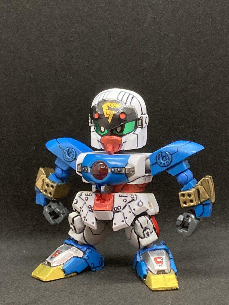 手足を伸長してマッシブなシルエットに。