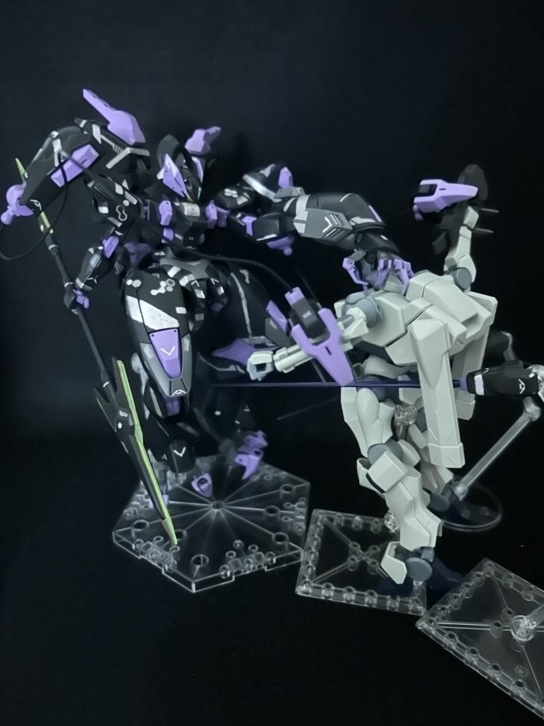 最後にザウォートを圧倒するダリルバルデ・ガイストザウォートはかっこいいけどいい感じにやられ機体感あって好きです。ヘビィ買って自分カスタムとか作るのもいいかもですね。
