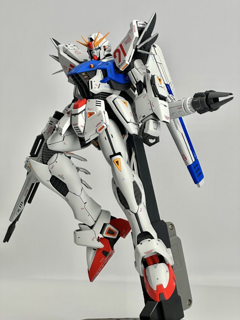 ガンダム F91–3枚目/制作者：ときお