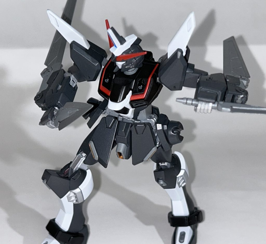 クナイが忍者っぽい。この機体のベースカラーは何使ったんだったかな？