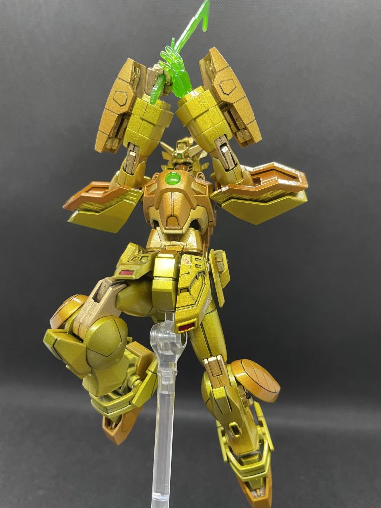 喰らえ、愛と怒りと悲しみのーシャイニングフィンガーソード!