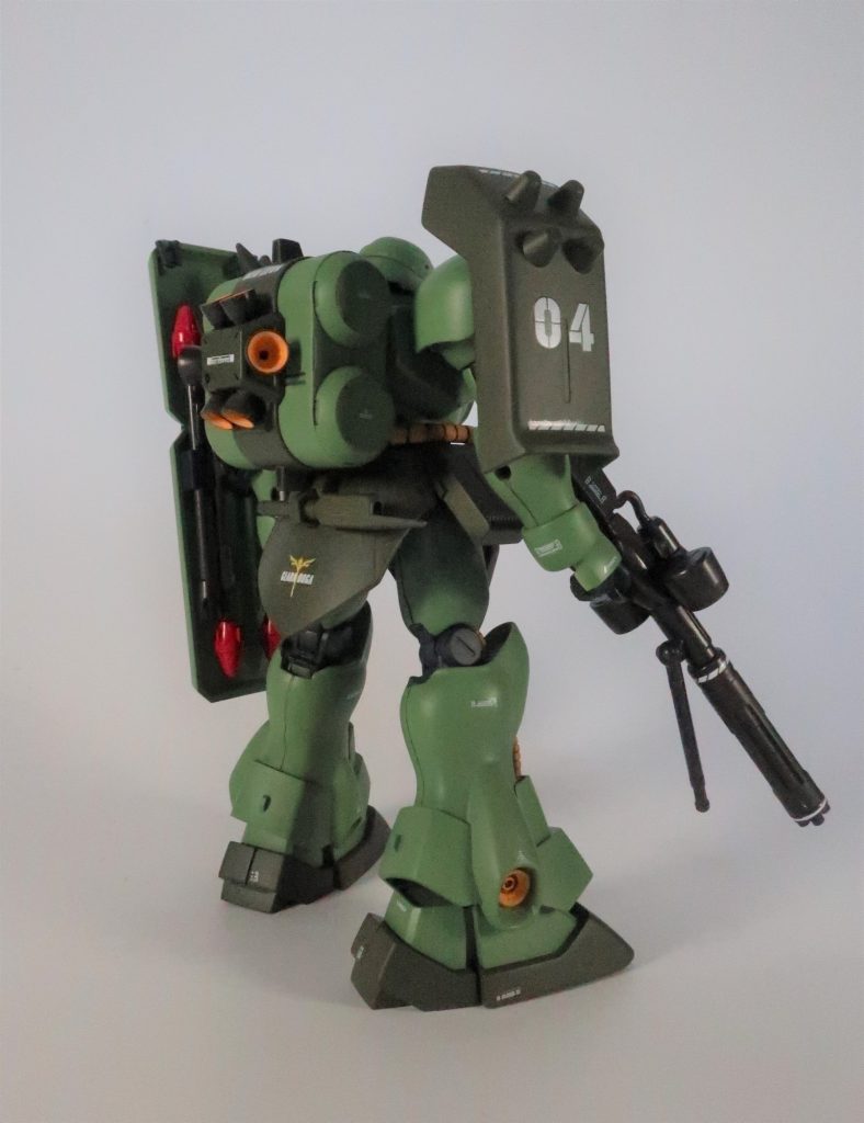 本キット唯一の弱点は、脚部バーニアの塗り分けが難しいということでしょうか。ここは隠蔽力の高いシタデルカラーで上塗りしています。