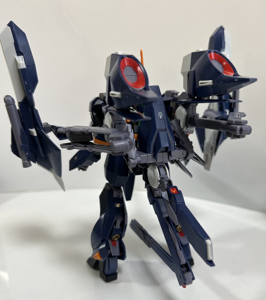 アクアバーザム　背面