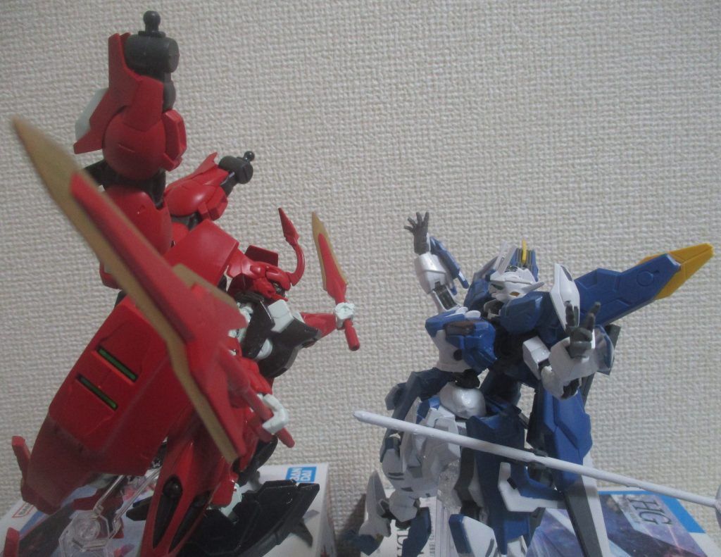 しかし、それで怯むバルベリトでは無く、今度はジャベリンを分けて二刀流で、ベリアルのブレードを叩き落とす。