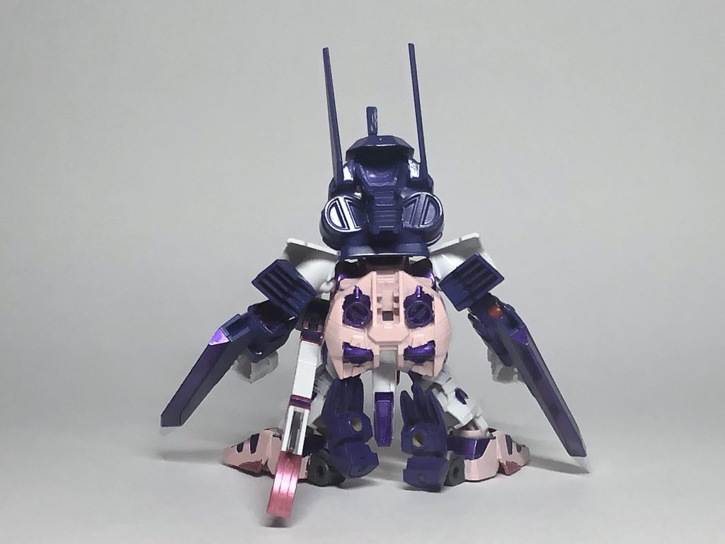 本来なら白のとこも色を追加してたり、逆に細かい塗装は省いてたり、笑