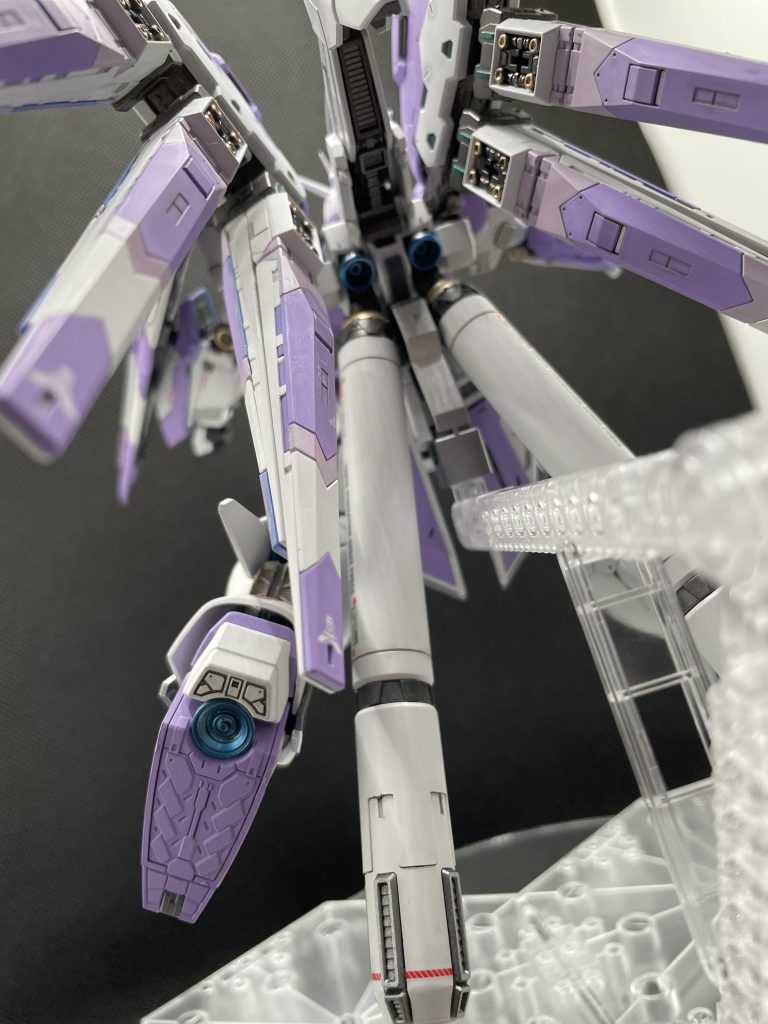 バーニアなどもシルバー▶︎クリアブルーで塗装です。