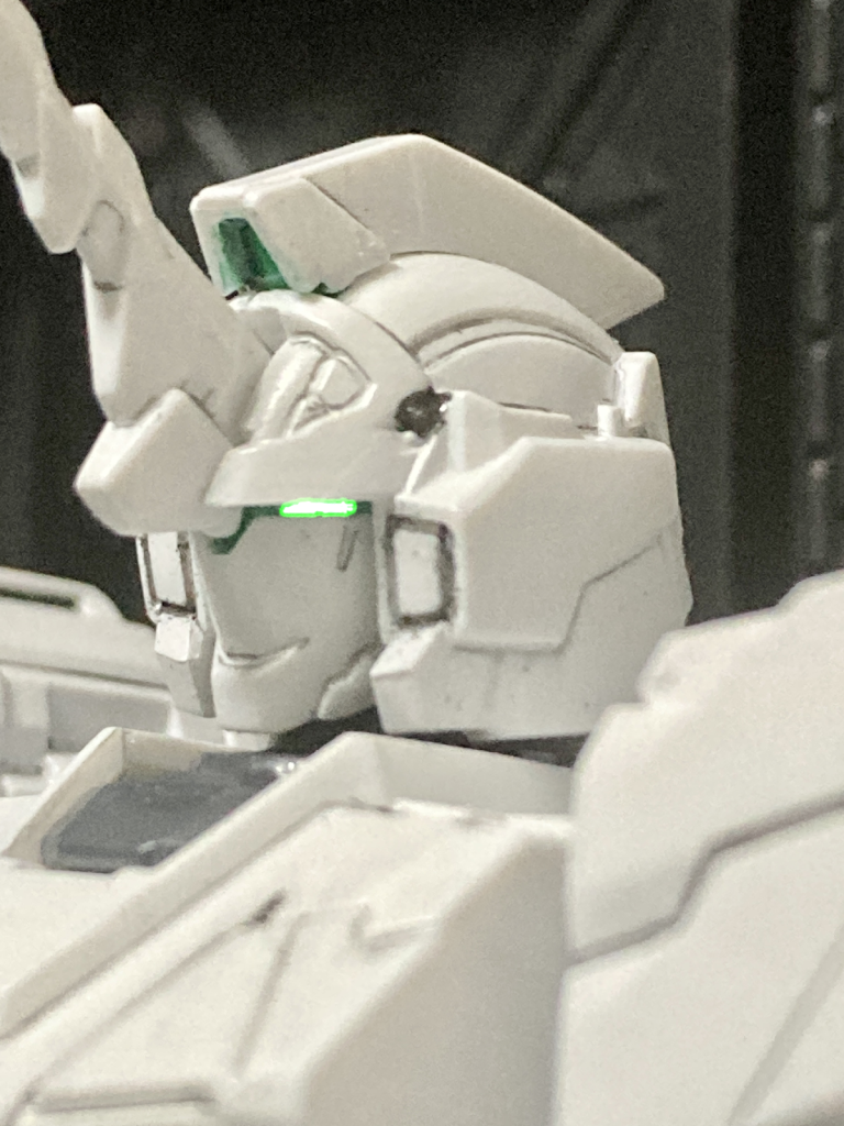 『父さんって……おれ、今……おれの……』 【 私のたったひとつの望み、可能性の獣、希望の象徴……】『父さん、母さん、ごめん。おれは……』『行くよ』