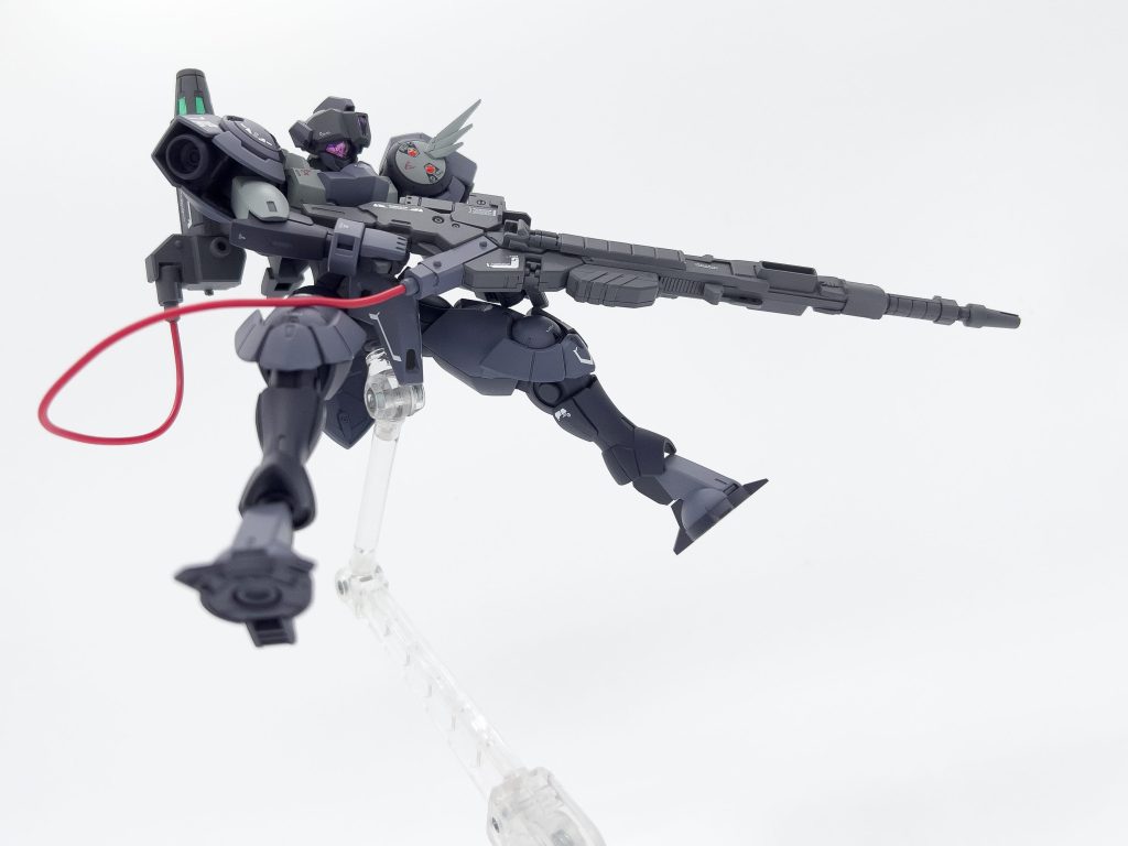 カラーリングはシュトルムの設定画の色味を再現。