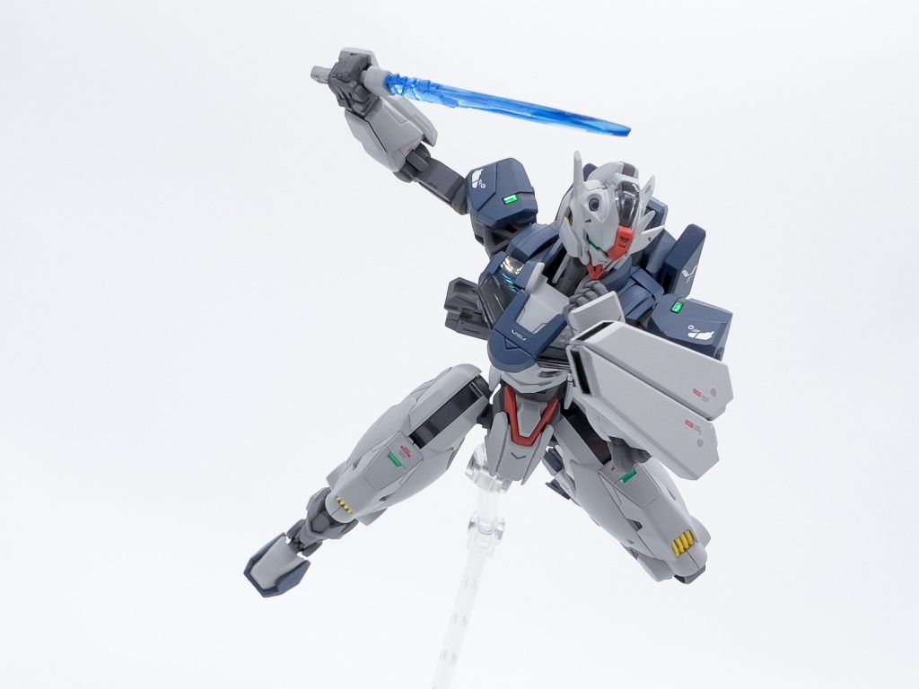 ビームダガーはムラサメのものを使用。サーベル刃を短く加工しました。今回初めてコンパウンドで磨いてみたんですが、綺麗になってるんだろうか…?