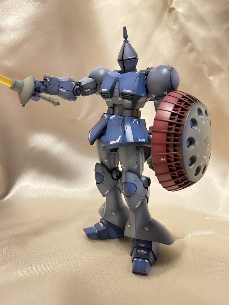 モノアイ入れないと渋く見えます！