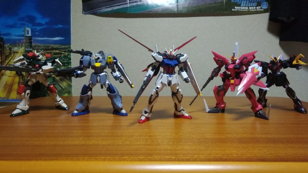 実は初期GAT-Xシリーズ揃ってたり。ガンプラ騒動ちょっと前に全部買えたので良かったー これも後で合わせ目消しやら部分塗装やらないとな。